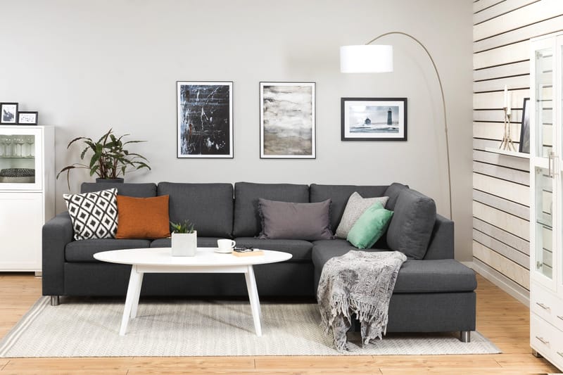 Crazy 4-istuttava Oikeakätinen L-muotoinen Divaanisohva Kankaalla - Tummanharmaa - Huonekalut - Sohva - Divaanisohva - 3 istuttava sohva divaanilla