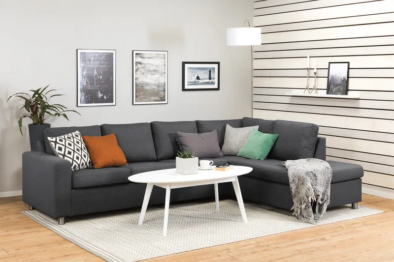 Crazy 4-istuttava Oikeakätinen L-muotoinen Divaanisohva Kankaalla - Tummanharmaa - Huonekalut - Sohva - Divaanisohva - 3 istuttava sohva divaanilla