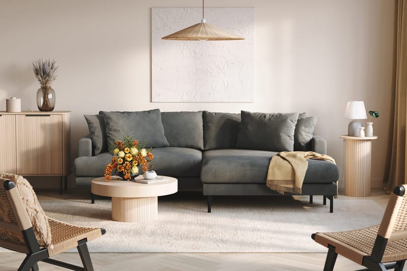 Menard 4-istuttava Oikeakätinen L-muotoinen Divaanisohva Manchesterista - Harmaa - Huonekalut - Sohva - Divaanisohva - 4 istuttava sohva divaanilla