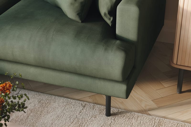 Menard 4-istuttava Vasenkätinen L-muotoinen Divaanisohva Manchesterista - Vihreä - Huonekalut - Sohva - Divaanisohva - 4 istuttava sohva divaanilla