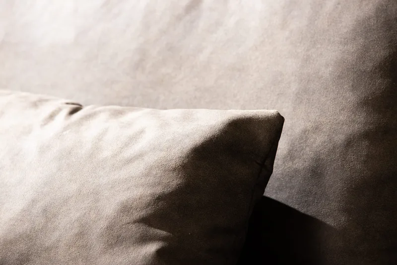 Copenhagen 4-istuttava Vasenkätinen L-muotoinen Divaanisohva Keinonahkalla - Tummanharmaa - Huonekalut - Sohva - Divaanisohva - 4 istuttava sohva divaanilla