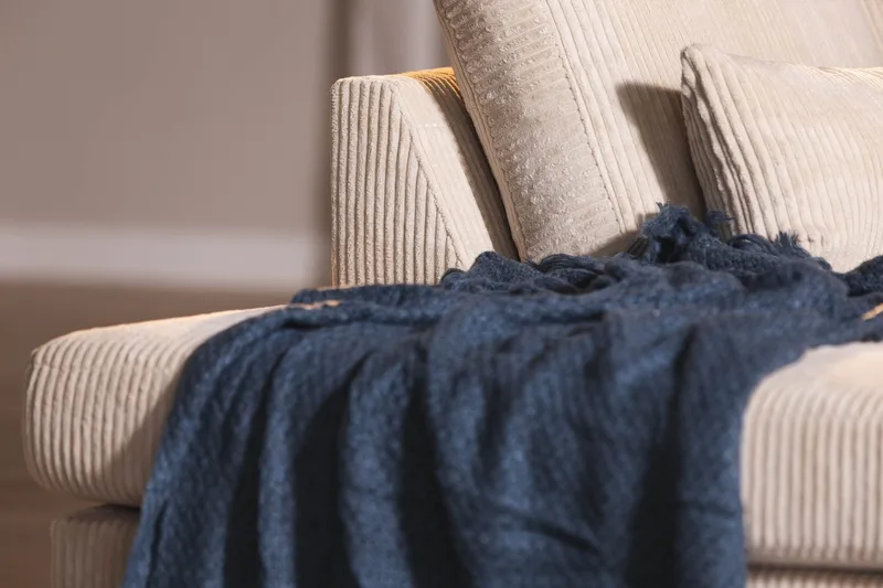 Copenhagen 4-istuttava Vasenkätinen L-muotoinen Divaanisohva Manchester-kankaalla - Beige - Huonekalut - Sohva - Divaanisohva - 4 istuttava sohva divaanilla