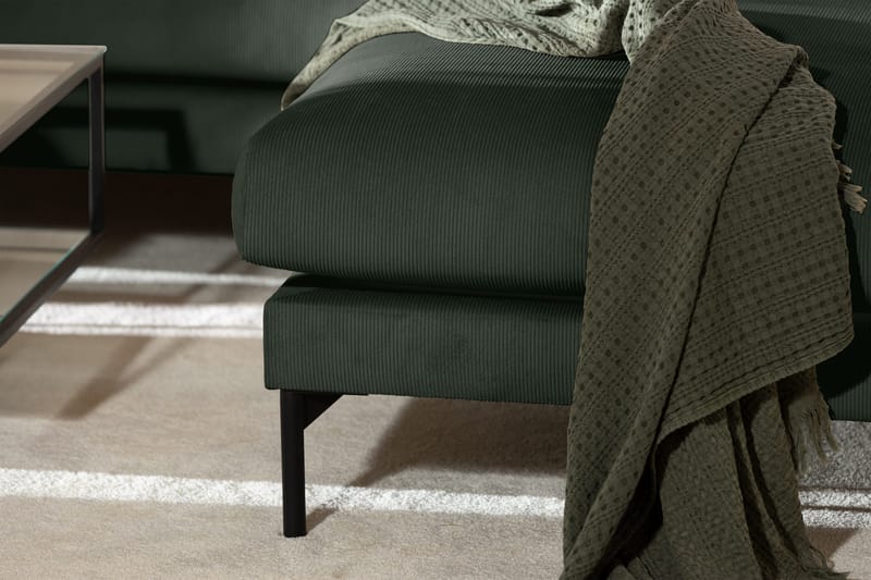 Menard 4-istuttava Oikeakätinen Syvä L-muotoinen Divaanisohva Manchesterista - Vihreä - Huonekalut - Sohva - Divaanisohva - 4 istuttava sohva divaanilla