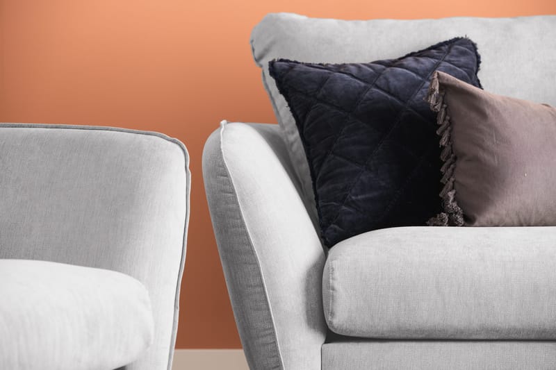 Trend Lyx 3-istuttava Vasenkätinen L-muotoinen Divaanisohva Kankaalla - Vaaleanharmaa - Huonekalut - Sohva - Divaanisohva - 4 istuttava sohva divaanilla