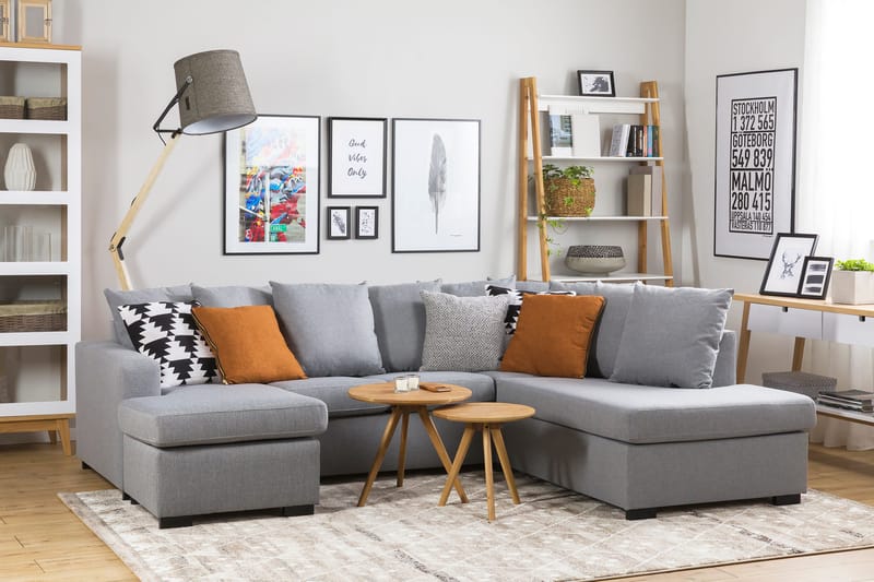 Crazy 4-istuttava Oikeakätinen U-muotoinen Small Sohva Divaanilla ja Schäslongilla Kankaalla sis. Kuorityynyt - Harmaa - Huonekalut - Sohva - Divaanisohva