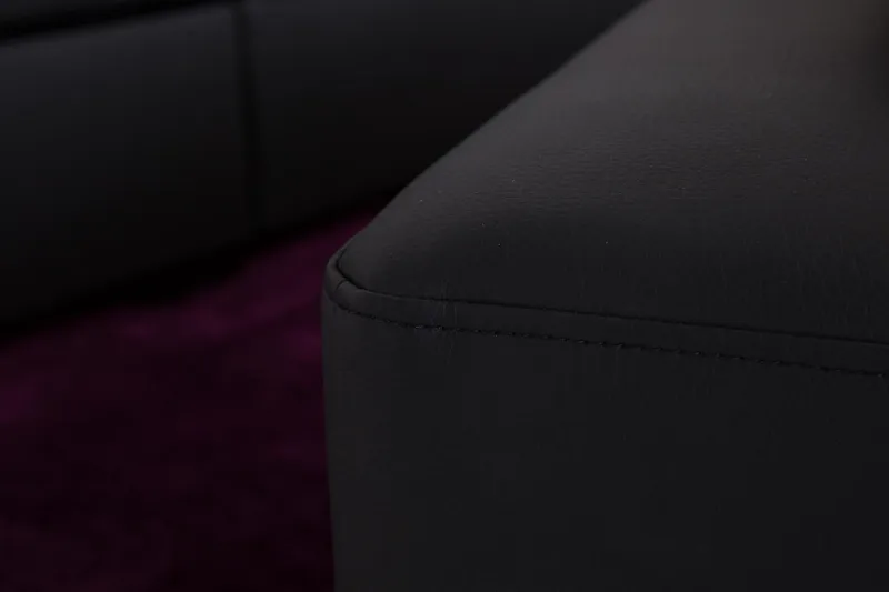 Crazy 5-istuttava Oikeakätinen L-muotoinen Divaanisohva Keinonahkalla - Musta - Huonekalut - Sohva - Divaanisohva - 4 istuttava sohva divaanilla