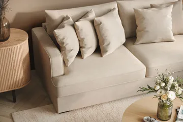 Rossita 4-istuttava oikealle avautuva L-muotoinen syvä kangassohva lepotuoliosalla - Beige - Huonekalut - Sohva - Divaanisohva