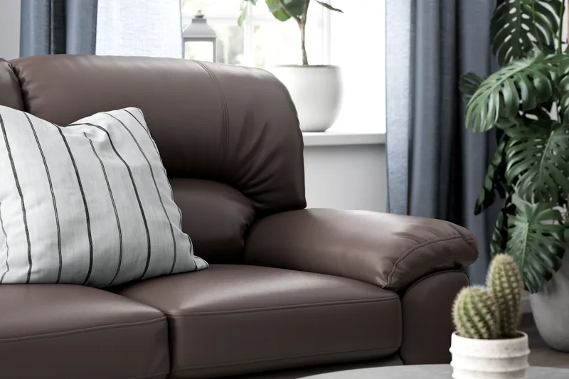 Lindby 2-istuttava keinonahkasohva - Ruskea - Huonekalut - Sohva - 2:n istuttava sohva