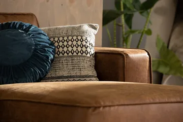 Sohva Minou 2:n ist divaanilla Oikea Sekoitenahka - Ruskea - Huonekalut - Sohva - Nahkasohva