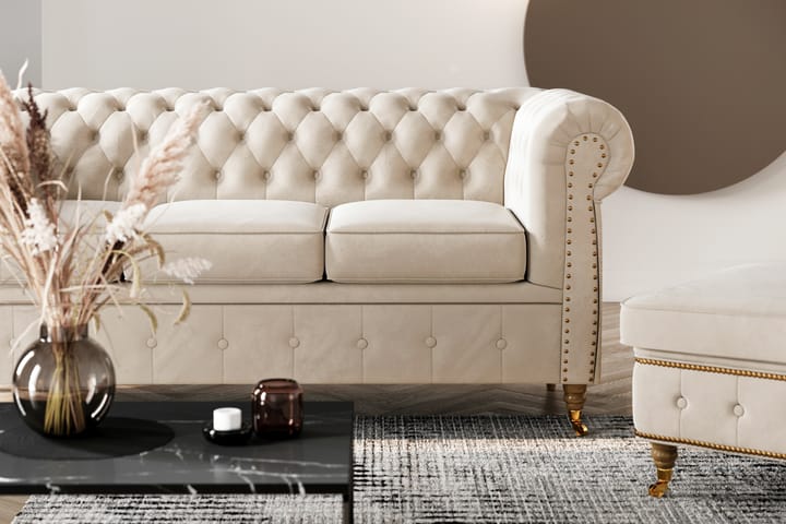 Samettisohva Chester Deluxe 3:n ist - Beige - Howard-sohvat - Samettisohva - 3:n istuttava sohva