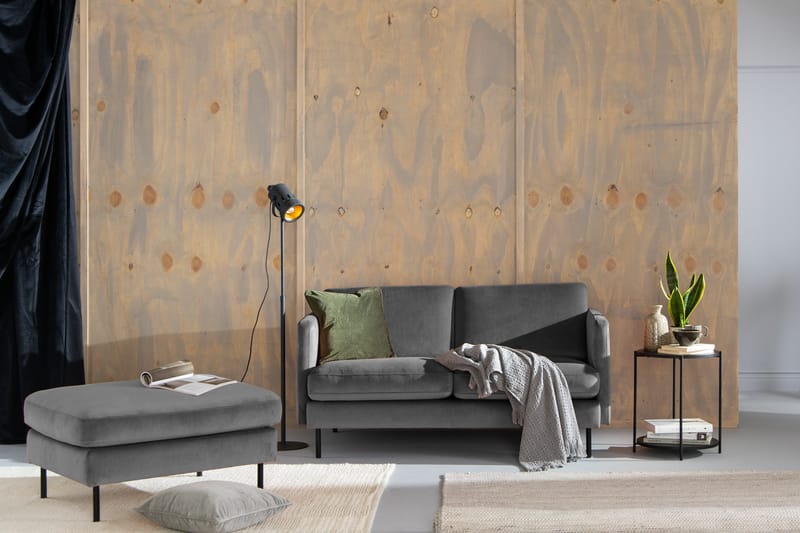 Samettisohva Elion 2:n ist - Vaaleanharmaa - Huonekalut - Sohva - 2:n istuttava sohva