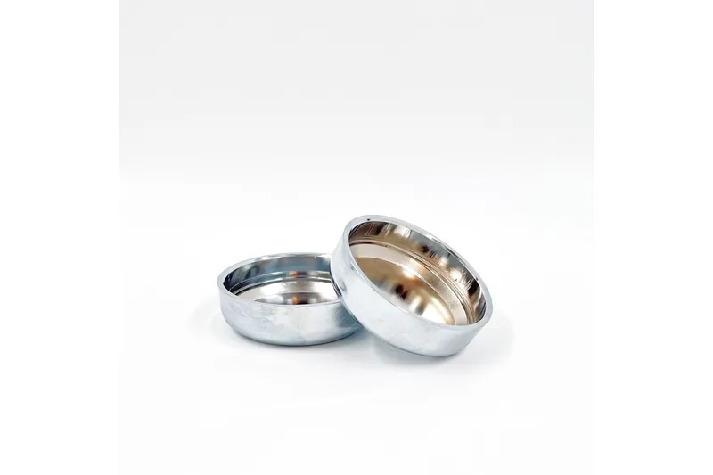 Metallikuppi sohvanjalkaan Kromi - Leather Master - Huonekalut - Sohva - Sohvan lisäosat