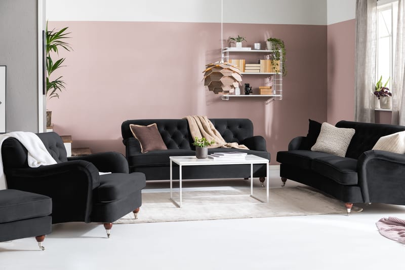 Howard Riviera Sohvaryhmä Kaareva 3-istuttava + 2-istuttava Sohva + Nojatuoli + Rahi Sametilla - Musta - Huonekalut - Sohva - Sohvaryhmä - Howard-sohvaryhmä