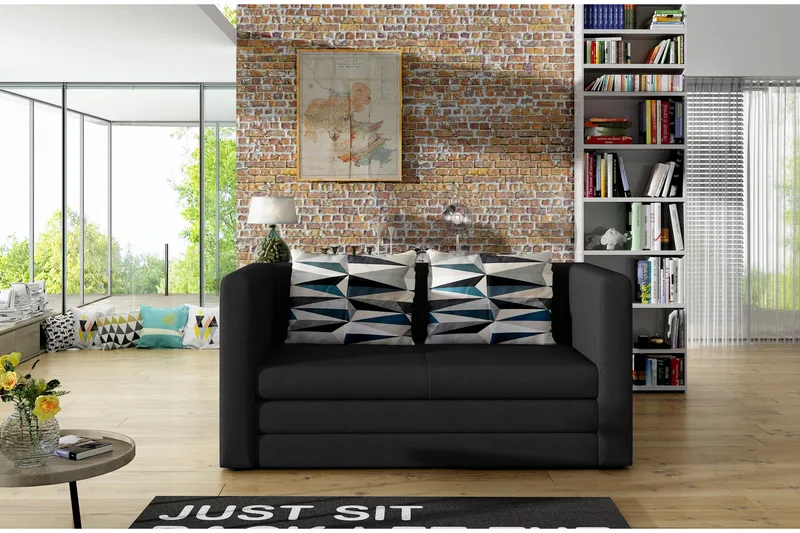 Vuodesohva Esparelle, Musta