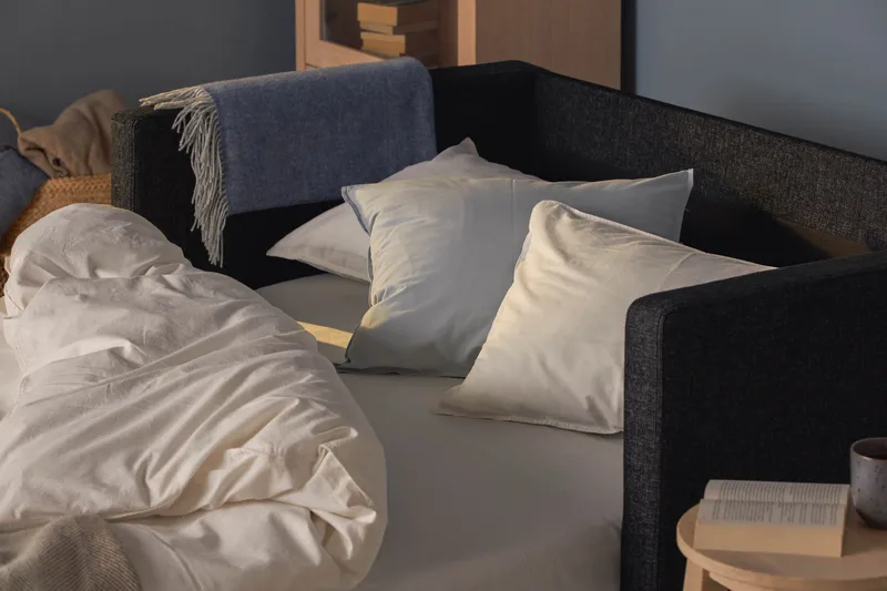 Vuodesohva Marissa 2:n ist - Tummanharmaa - Huonekalut - Sohva - Vuodesohva - 2 istuttava vuodesohva