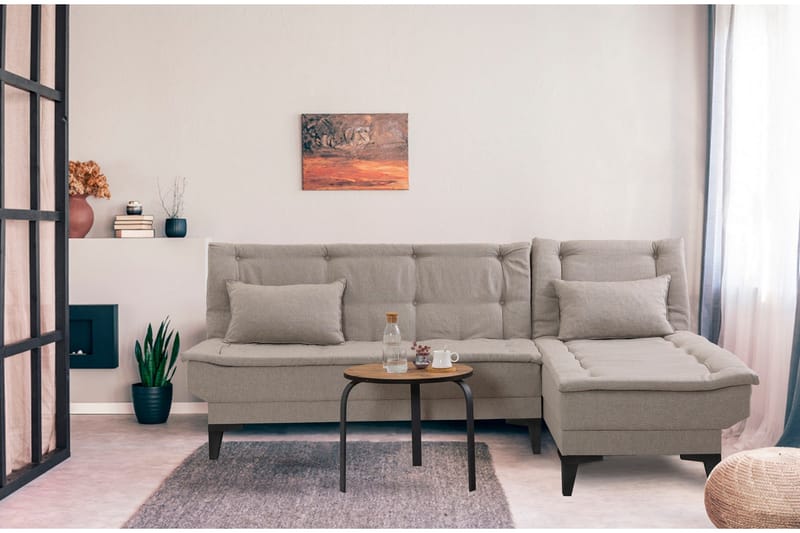 Hunterville 4-istuttava oikeanpuoleinen l-mallinen vuodesohva 107x225 cm kankaalla - Beige - Huonekalut - Sohva - Vuodesohva
