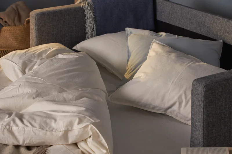 Vuodesohva Marissa 2:n ist - Vaaleanharmaa - Huonekalut - Sohva - Vuodesohva