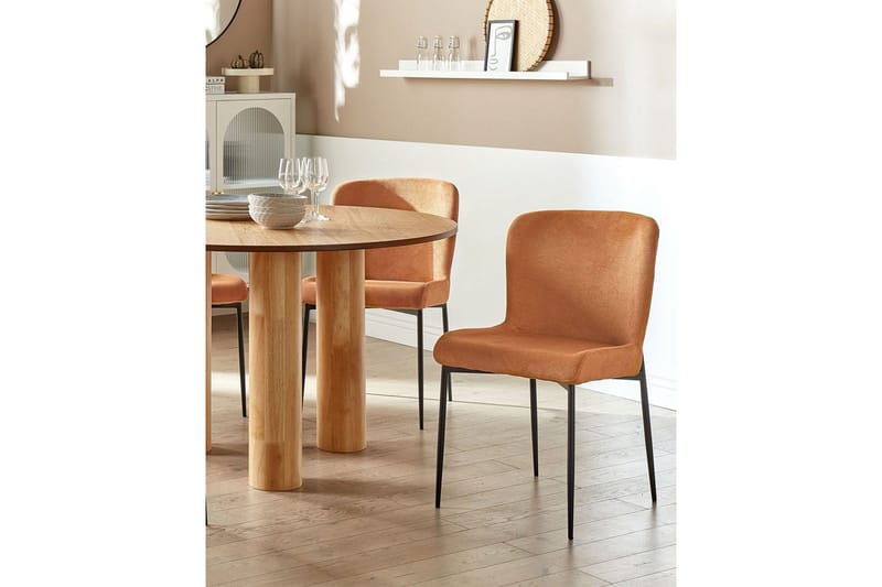 2 ruokatuolin setti Ada - Oranssi, musta - Huonekalut - Tuoli & nojatuoli - Ruokapöydän tuolit