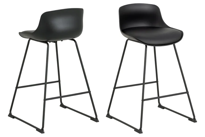 Baarituoli Mandira, Musta