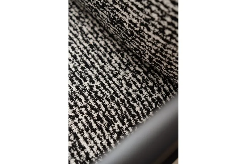 Illen Öronlappsfåtölj - Musta/Valkoinen - Huonekalut - Tuoli & nojatuoli - Nojatuoli & lepotuoli