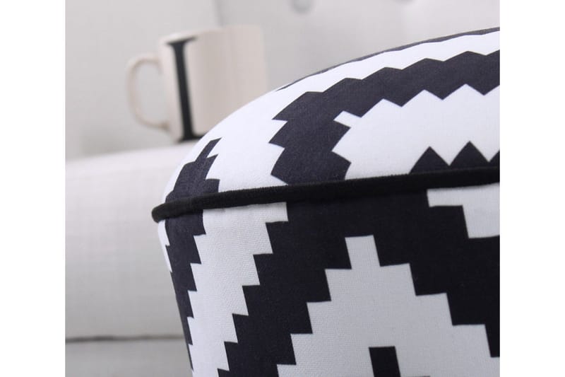 Istuinrahi Inverell 42 cm - Musta - Huonekalut - Tuoli & nojatuoli - Jakkara & jalkarahi - Säkkirahi