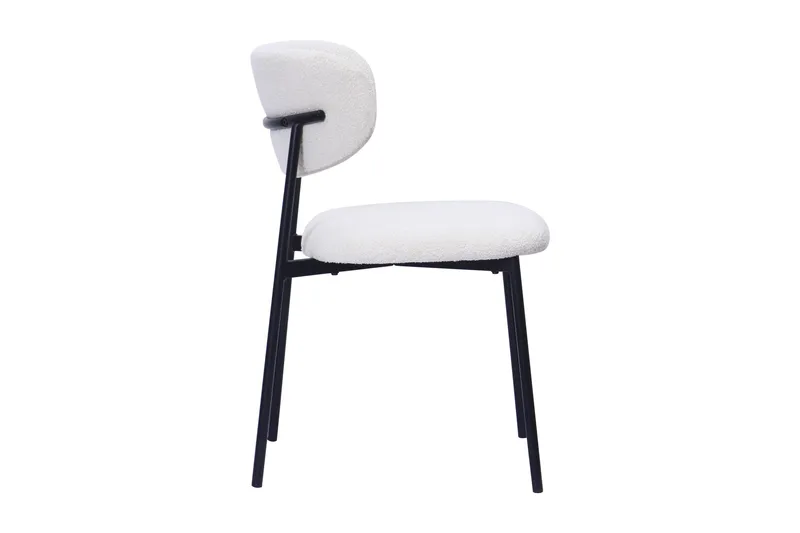 Lucy Ruokatuoli - Valkoinen buklee / Metallijalat musta - Huonekalut - Tuoli & nojatuoli - Ruokapöydän tuolit