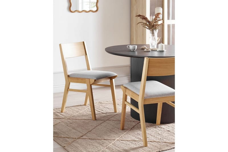 Matsalsstol Beliani Enola set om 2 Ljus Trä-Grå Light grey - Huonekalut - Tuoli & nojatuoli - Ruokapöydän tuolit