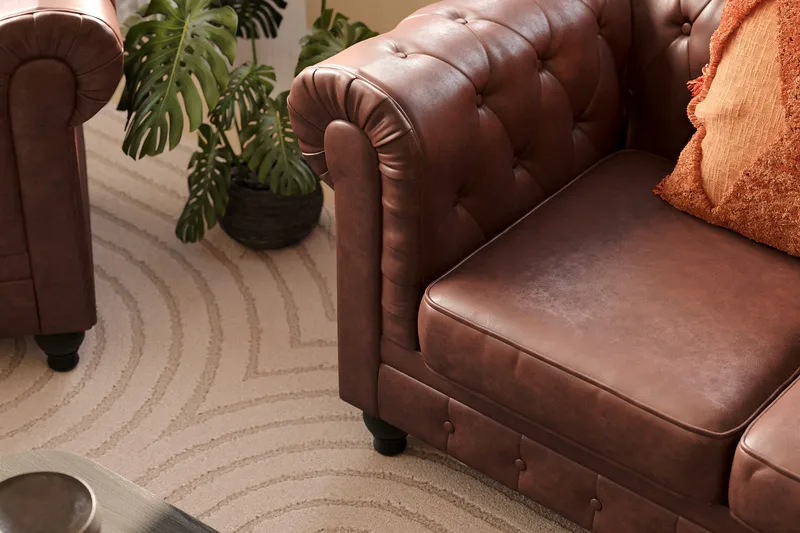 Chesterfield Lyx suuri mukava syvä keinonahkanojatuoli olohuoneeseen - Tummanruskea PU - Huonekalut - Tuoli & nojatuoli - Nojatuoli & lepotuoli - Chesterfield-nojatuolit