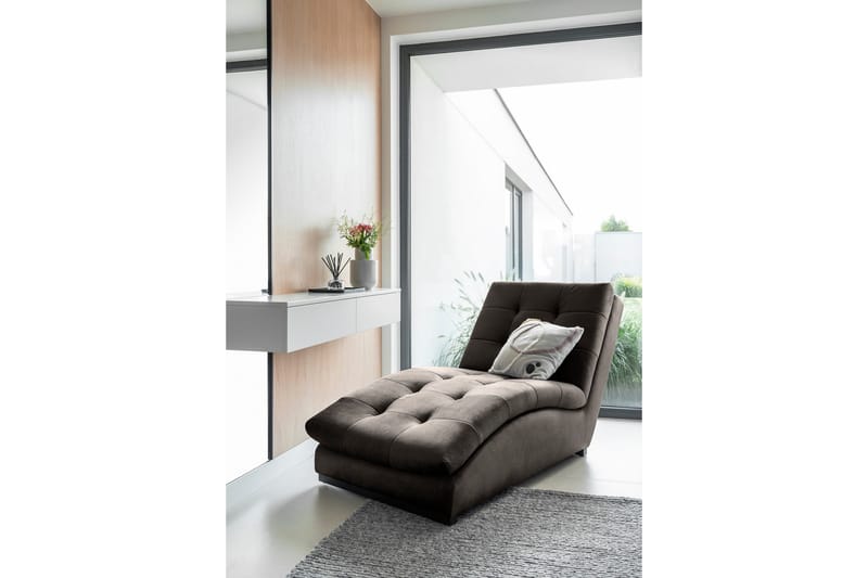 Divaaninojatuoli Manwi - Ruskea - Huonekalut - Tuoli & nojatuoli - Nojatuoli & lepotuoli - Makuutuoli & divaanituoli