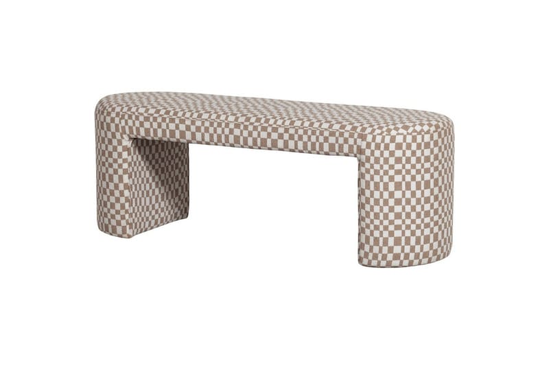 Penkki Jacob, Hiekka