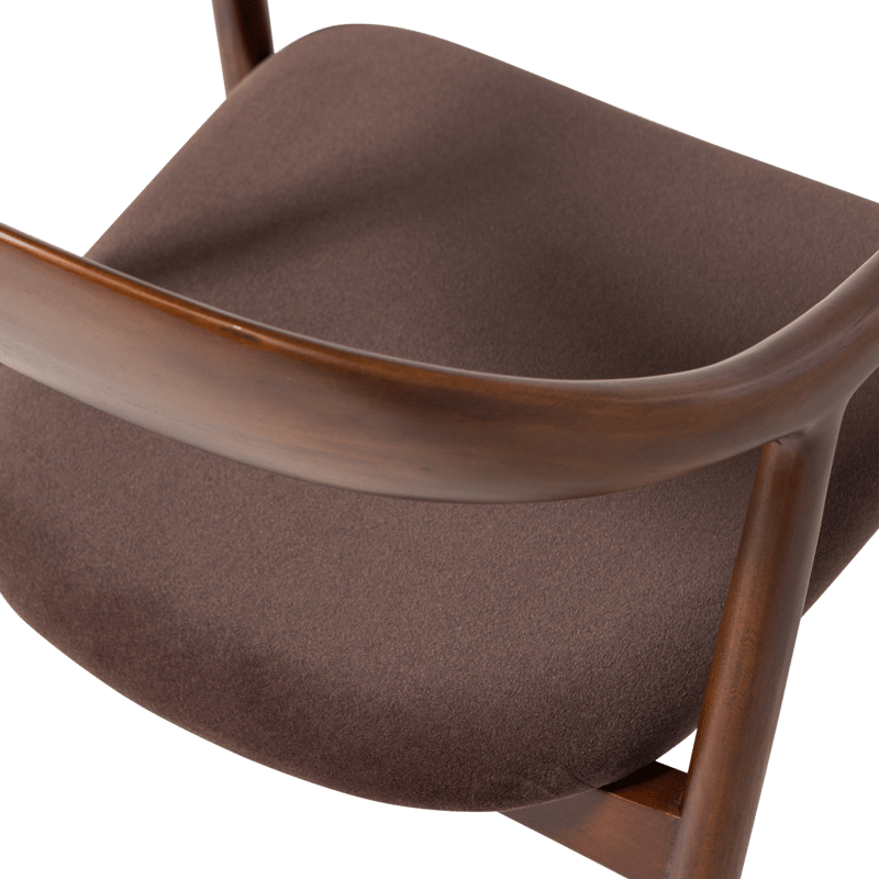 Ruokatuoli Bran käsinojilla - Ruskea - Huonekalut - Tuoli & nojatuoli - Ruokapöydän tuolit