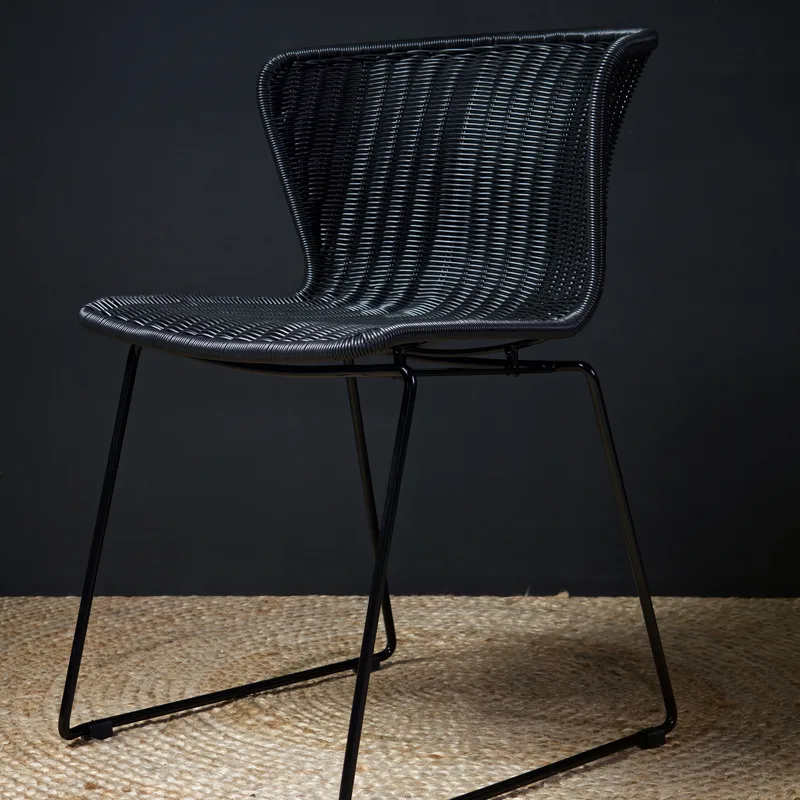 Ruokatuoli Wings 2-pakkaus ulkokäyttöön - Musta - Huonekalut - Tuoli & nojatuoli - Ruokapöydän tuolit