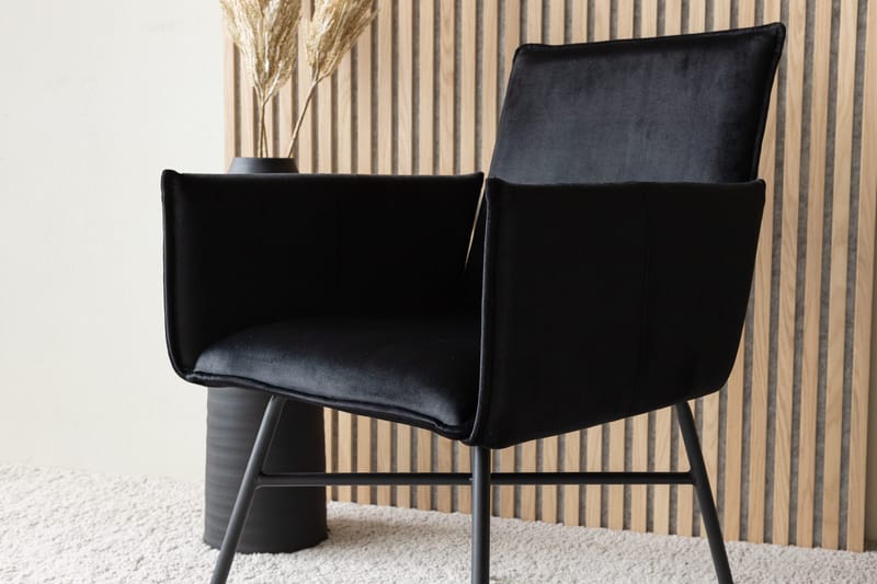 Nojatuoli Petra - Sametti/Musta - Huonekalut - Tuoli & nojatuoli - Ruokapöydän tuolit