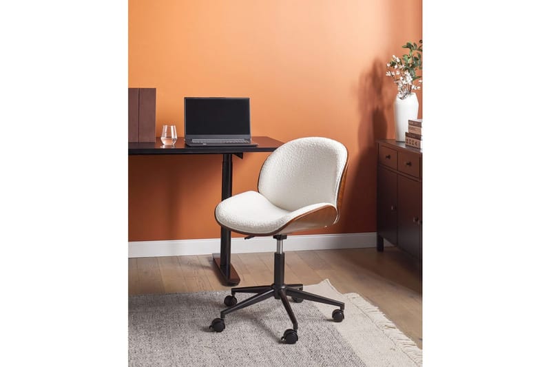 Toimistotuoli Menesha - Huonekalut - Tuoli & nojatuoli - Työtuolit