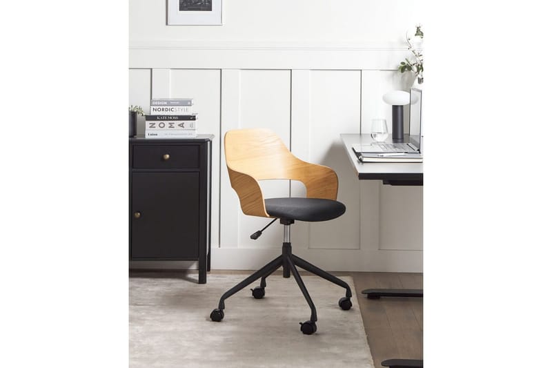 Toimistotuoli Novato - Musta, vaalea puu - Huonekalut - Tuoli & nojatuoli - Työtuolit