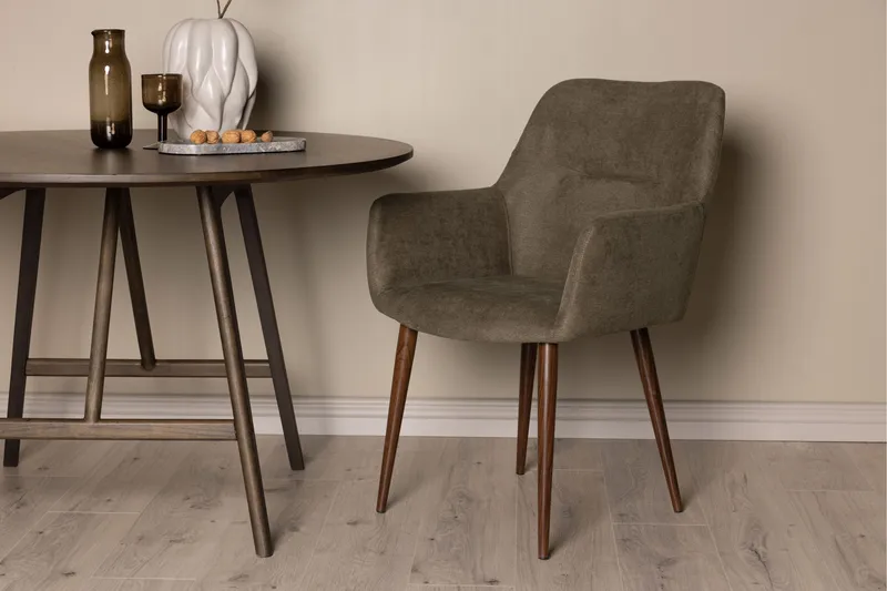 Tomorrow Käsinojatuoli - Ruskea - Huonekalut - Tuoli & nojatuoli - Ruokapöydän tuolit