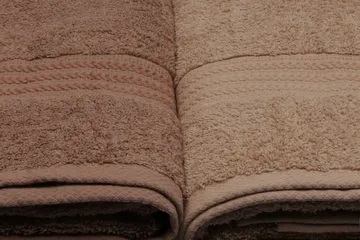 Kylpypyyhe Hobby 70x140 cm 2-pak - Kerma/Beige/Ruskea - Kodintekstiilit & matot - Kylpyhuonetekstiilit - Kylpypyyhe