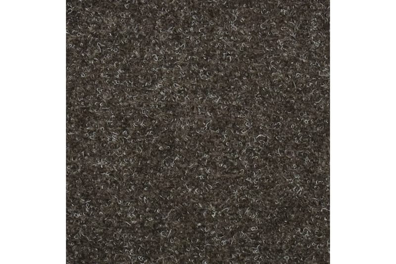 Itsekiinnittyvät porrasmatot 10 kpl vaaleanruskea 56x17x3 cm - Ruskea - Kodintekstiilit & matot - Matto - Erikoismatto - Porrasmatto