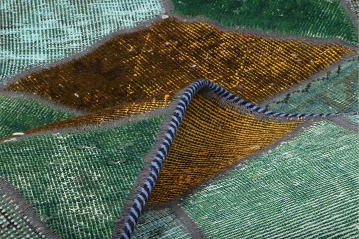 Käsinsolmittu Tilkkumatto Villa/Lanka Moniväri 107x152cm - Monivärinen - Käsintehdyt matot - Patchwork-matto