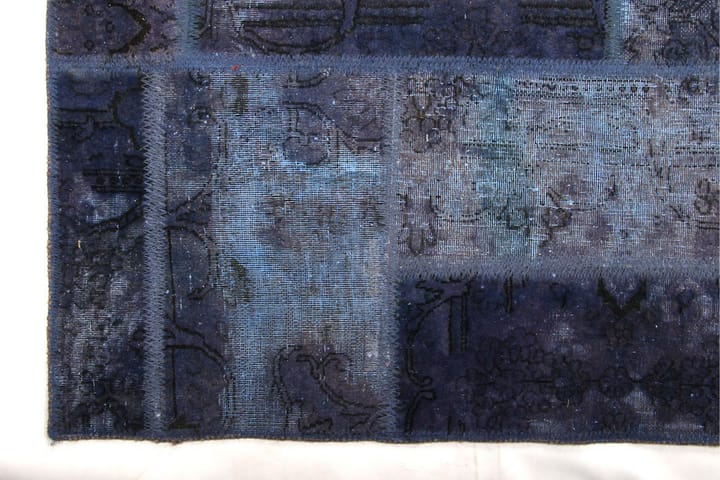 Käsinsolmittu Tilkkumatto Villa/Lanka Moniväri 130x168cm - Monivärinen - Käsintehdyt matot - Patchwork-matto