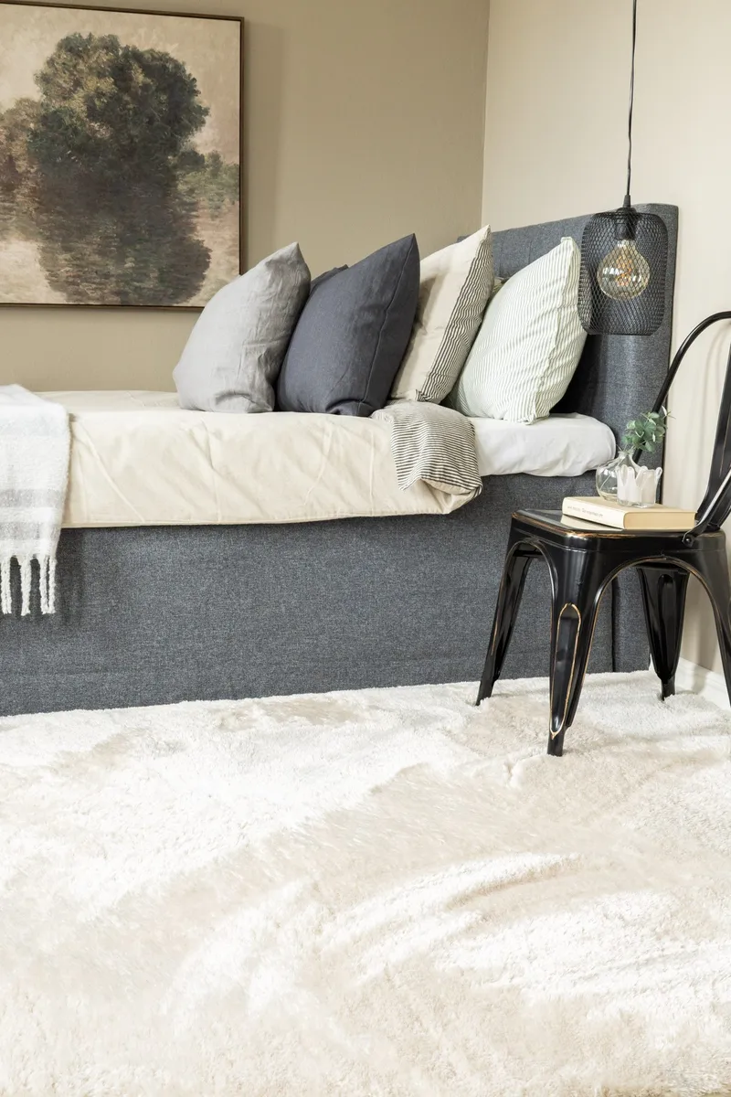 Konekudottu matto KM Home Novelle NELIÖ 200x200 Creme - Creme - Kodintekstiilit & matot - Matto - Moderni matto - Nukkamatto