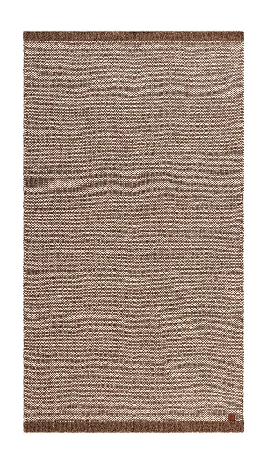 Käsinkudottu matto KM Home Sandhamn 75x150 cm Tummanpellava - Tummanpellava