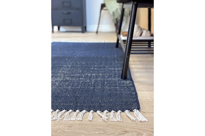 Lankamatto Line - 200x300 cm, Laivastonsininen - Kodintekstiilit & matot - Matto - Moderni matto - Puuvillamatto