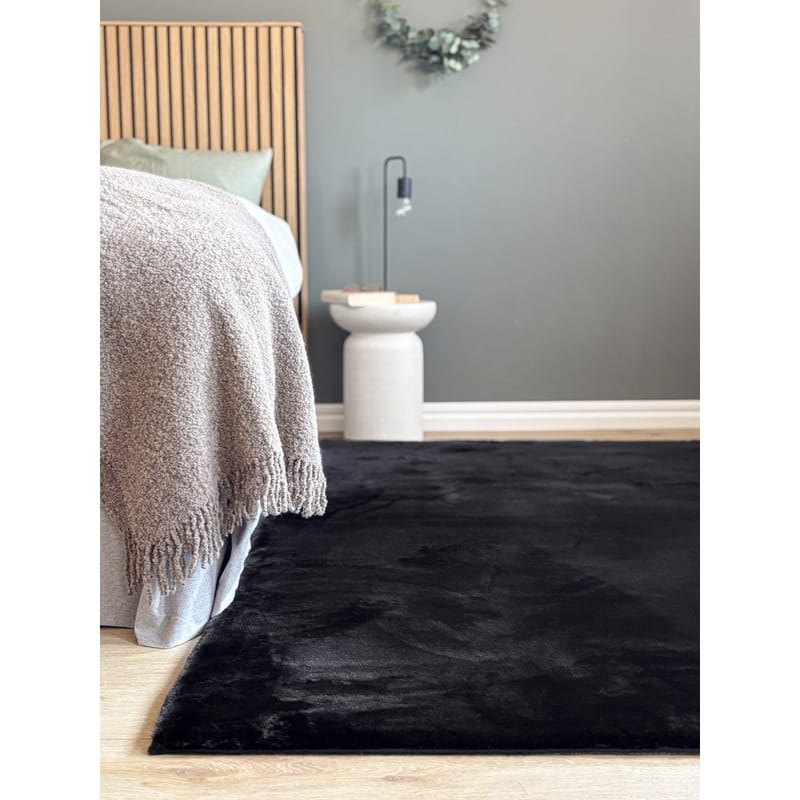 Nukkamatto Heaven - 120x170 cm, Musta - Kodintekstiilit & matot - Matto - Moderni matto - Nukkamatto