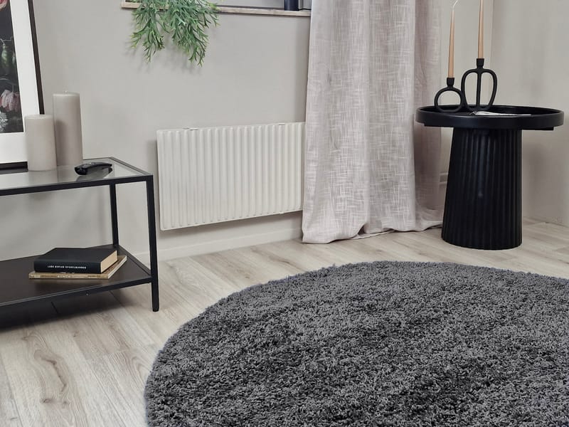 Lounge nukkamatto pyöreä 300 cm - Grafiitti - Kodintekstiilit & matot - Matto - Moderni matto - Nukkamatto