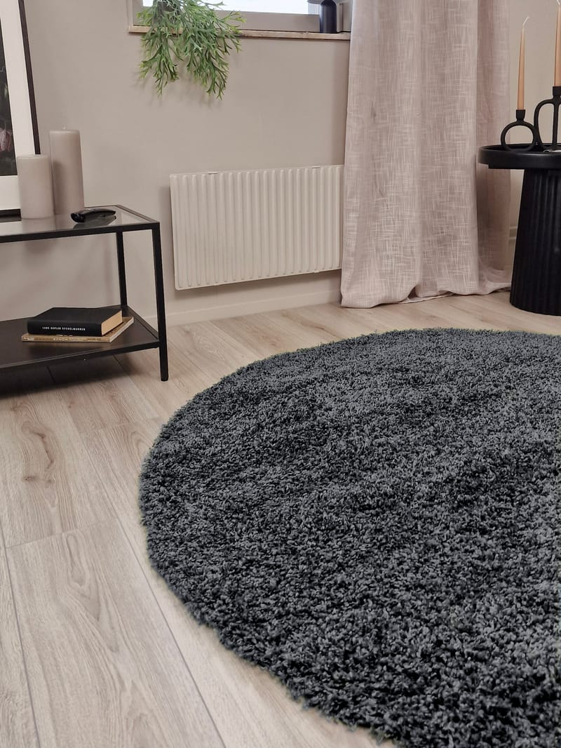 Lounge nukkamatto pyöreä 300 cm - Grafiitti - Kodintekstiilit & matot - Matto - Moderni matto - Nukkamatto