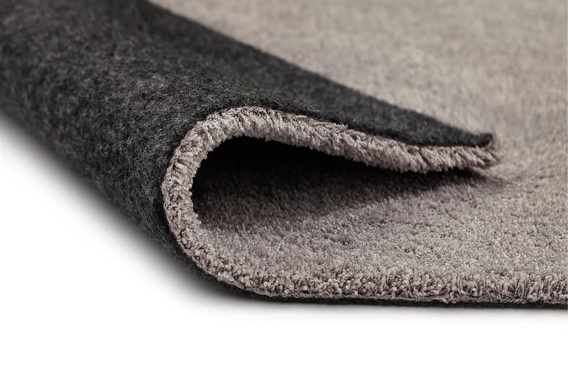 Nukkamatto Feel 133x190 cm Hopea - Hopea - Kodintekstiilit & matot - Matto - Moderni matto - Nukkamatto