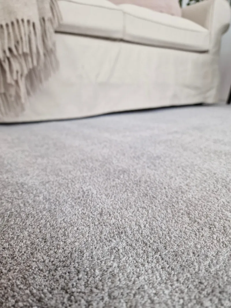 Nukkamatto Feel 160x230 cm Hopea - Hopea - Kodintekstiilit & matot - Matto - Moderni matto - Nukkamatto