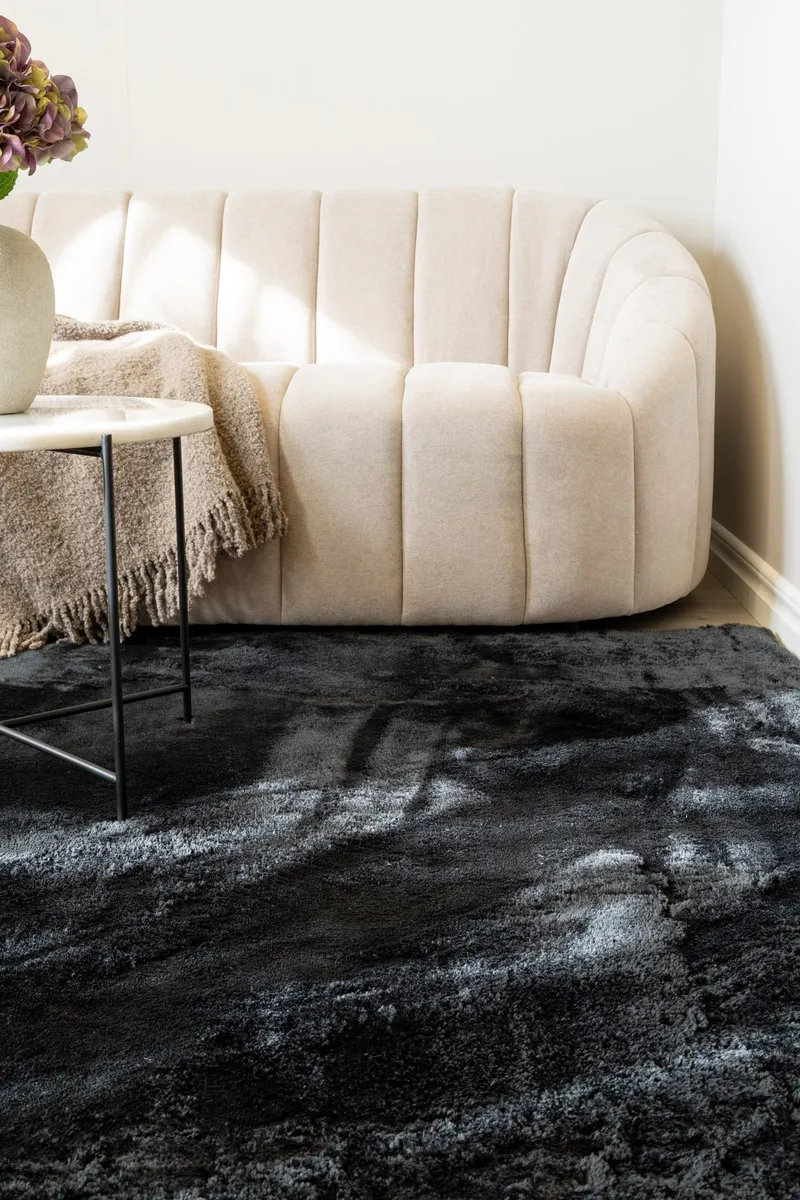 Serul Ryijymatto 133x190 cm Suorakulmainen - Musta - Kodintekstiilit & matot - Matto - Moderni matto - Nukkamatto