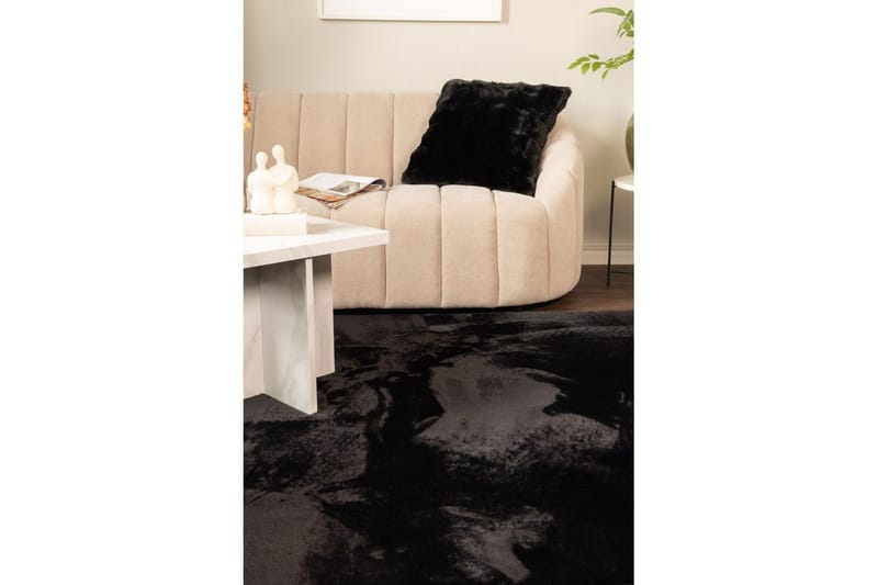 Relax Ryijymatto 160x230 cm - Musta - Kodintekstiilit & matot - Matto - Moderni matto - Nukkamatto